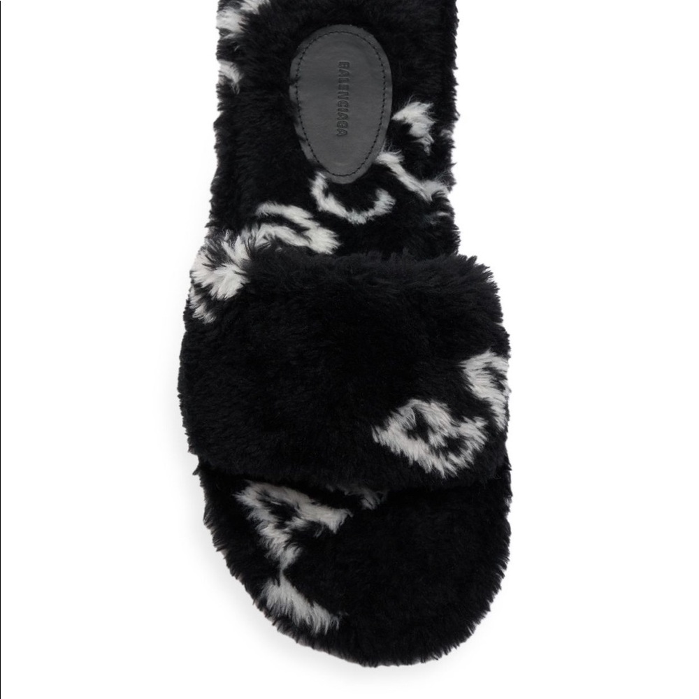 Balenciaga fluffy faux fur slides